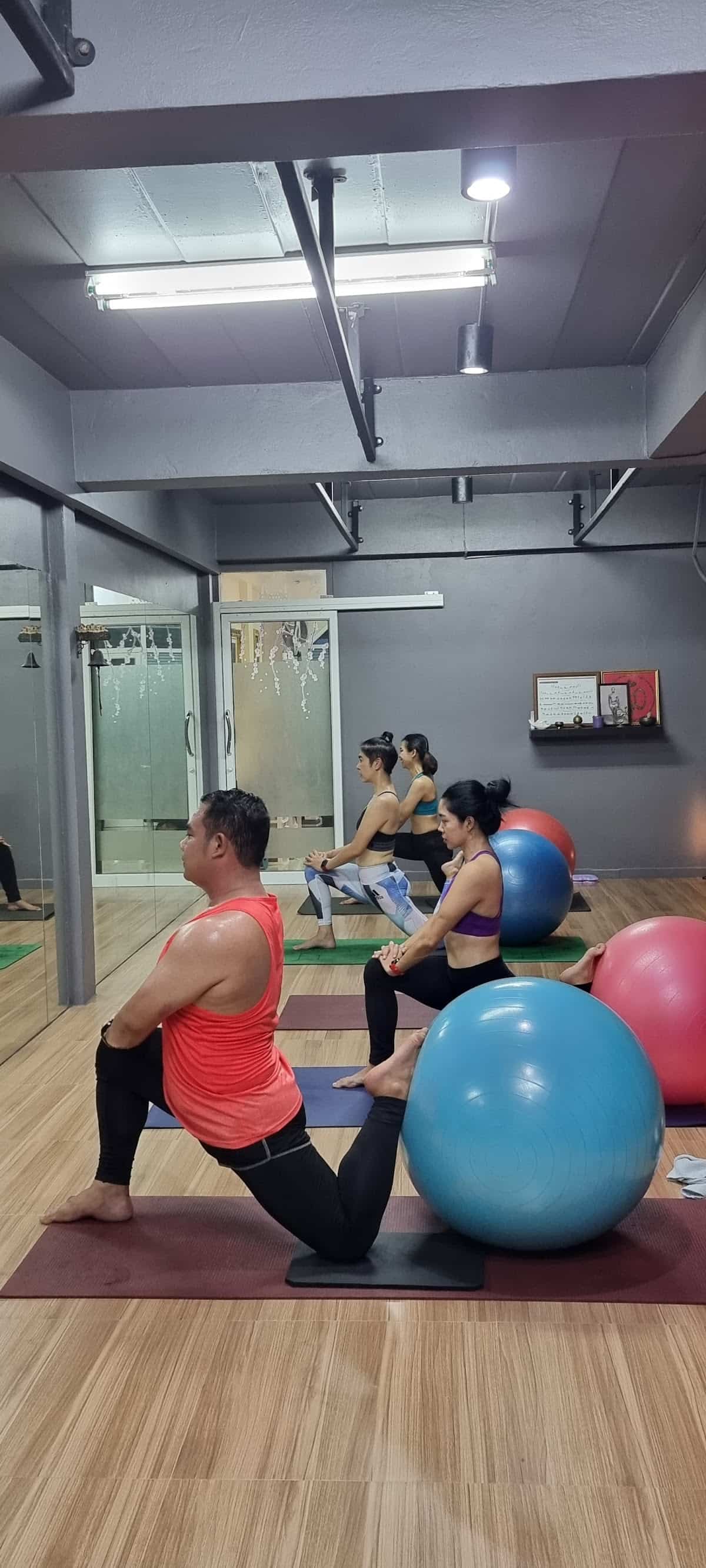 บ้านโยคะสุราษฎร์ by ครูเอ